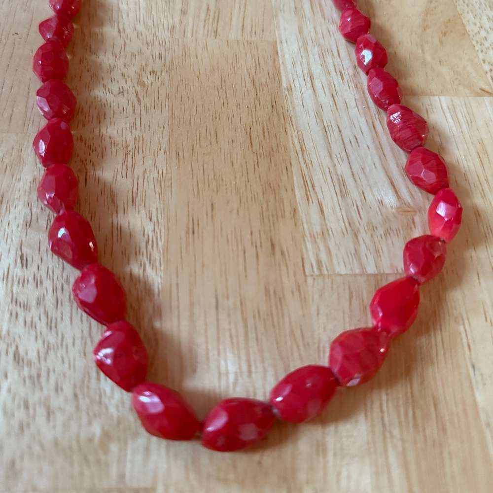 Ethnic coral red necklace